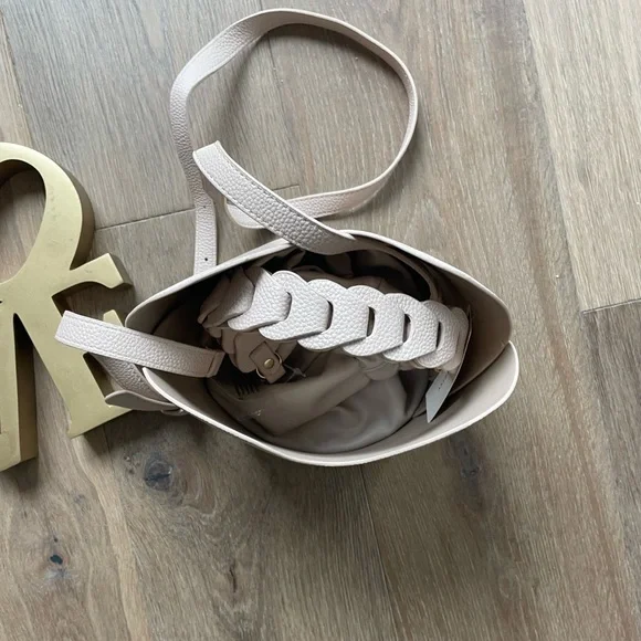 Anthropologie Light Pink/Rose Bucket Bag with Braided Handle - Picture 8 of 12